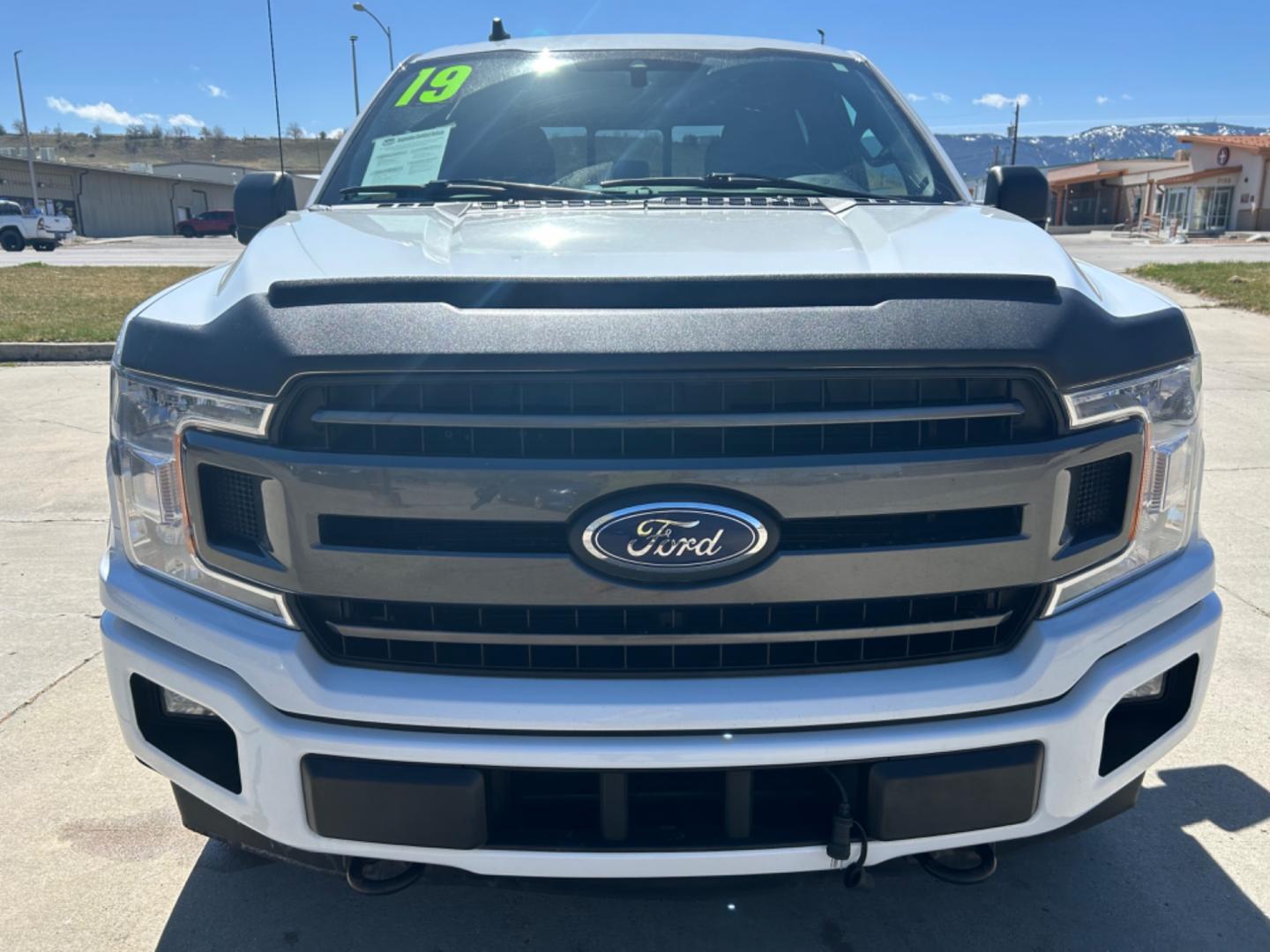 2019 WHITE Ford F-150 XLT FX4 (1FTEW1E47KF) with an V6, 3.5L engine, Automatic transmission, located at 3030 CY Ave, Casper, WY, 82604, (307) 265-3830, 42.827816, -106.357483 - Looking for a reliable, powerful truck that can tackle any job or adventure? Look no further than this stunning pre-owned 2019 Ford F-150 XLT !<br><br>This robust beast is equipped with a V6, 3.5L engine, delivering impressive power and performance for both work and play. Whether you're hauling heav - Photo#2